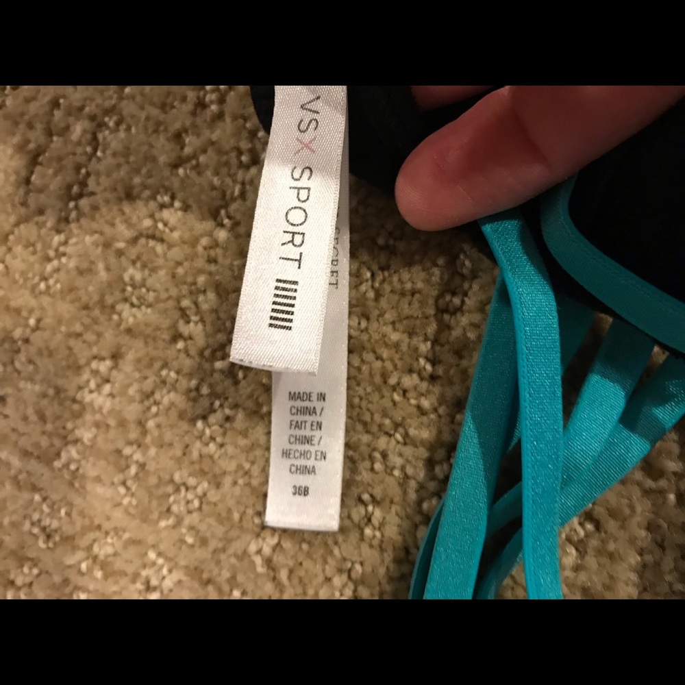 VSX sports bra, navy with teal straps